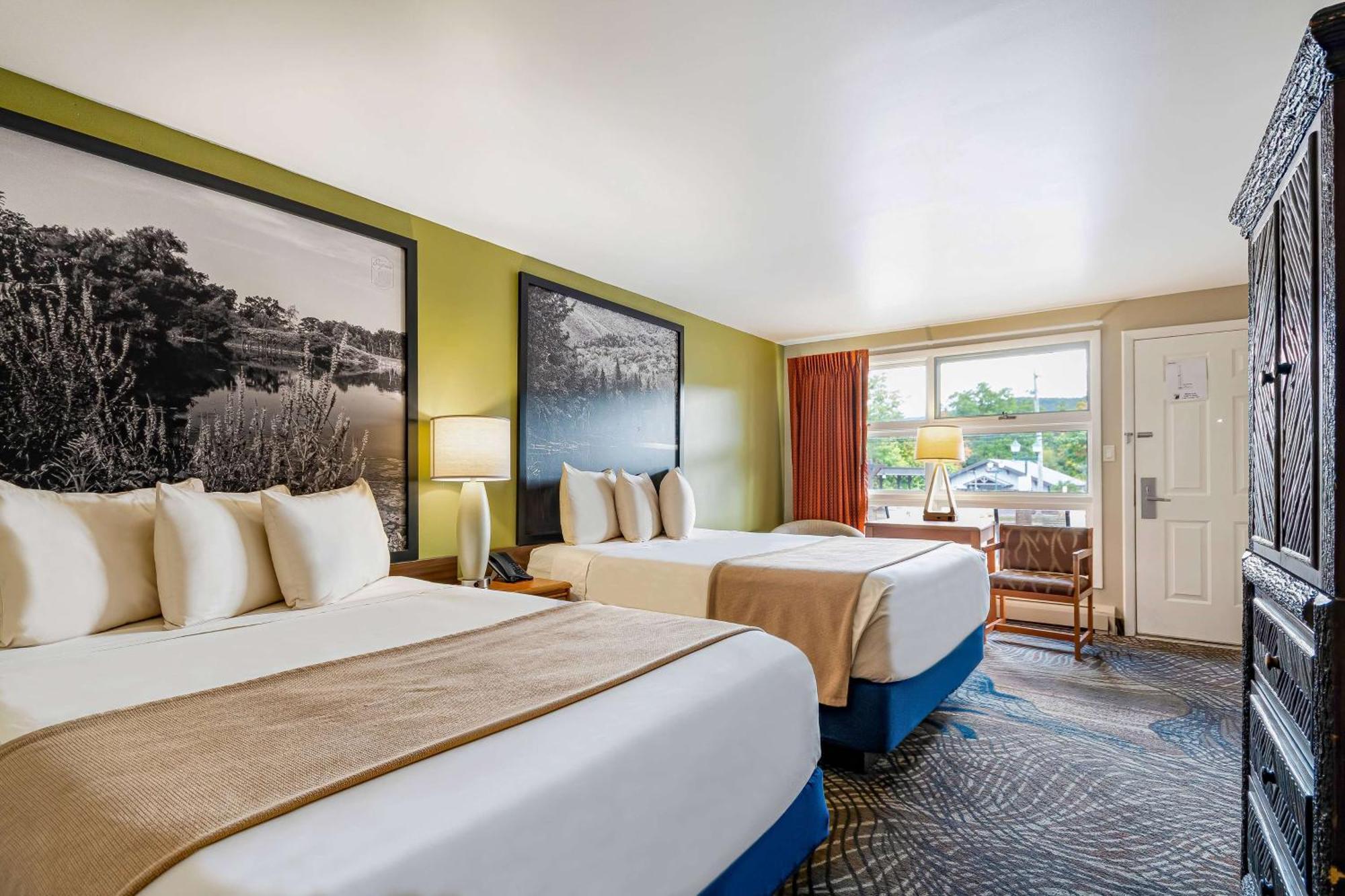 Super 8 By Wyndham Lake George/Downtown מראה חיצוני תמונה
